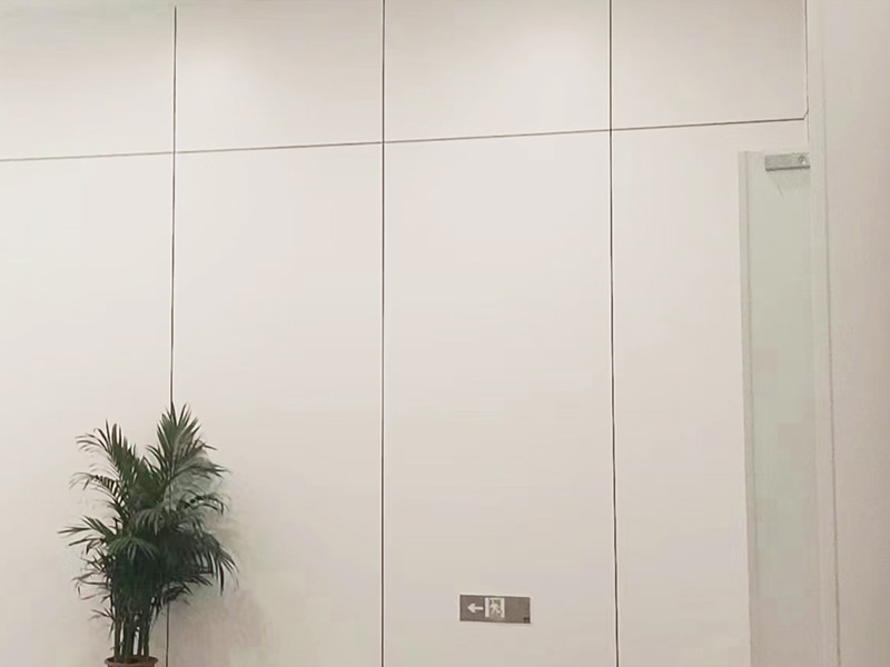 img5 in swiper of aboutus