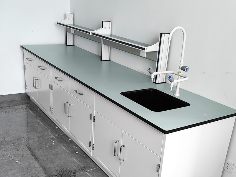 1231722589109326.jpg 宋劍湖-2.jpg